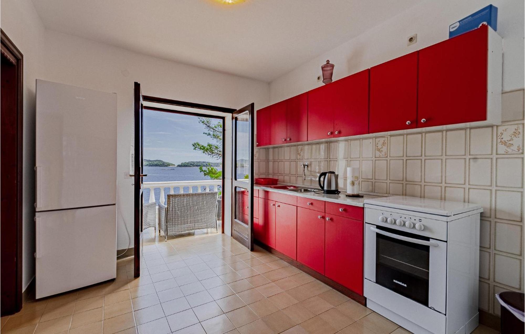 Beautiful Home In Prizba With Kitchen ภายนอก รูปภาพ