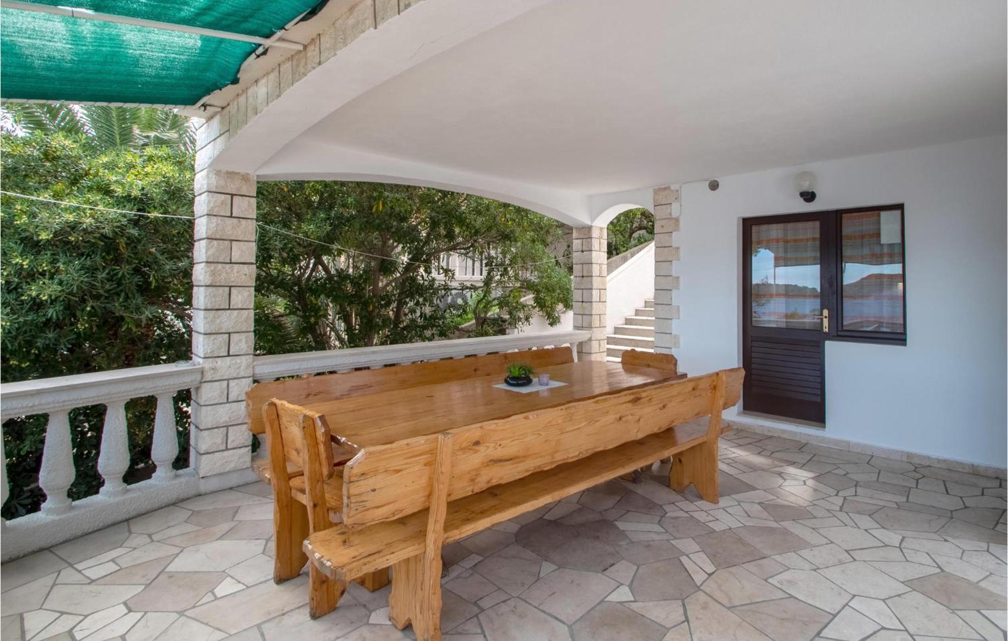 Beautiful Home In Prizba With Kitchen ภายนอก รูปภาพ